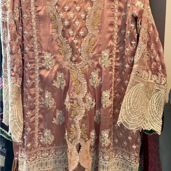 Pakistani designer shalwar Kameez sana safinaz asim jofa Maria b used medium Eid - Picture 11 of 16